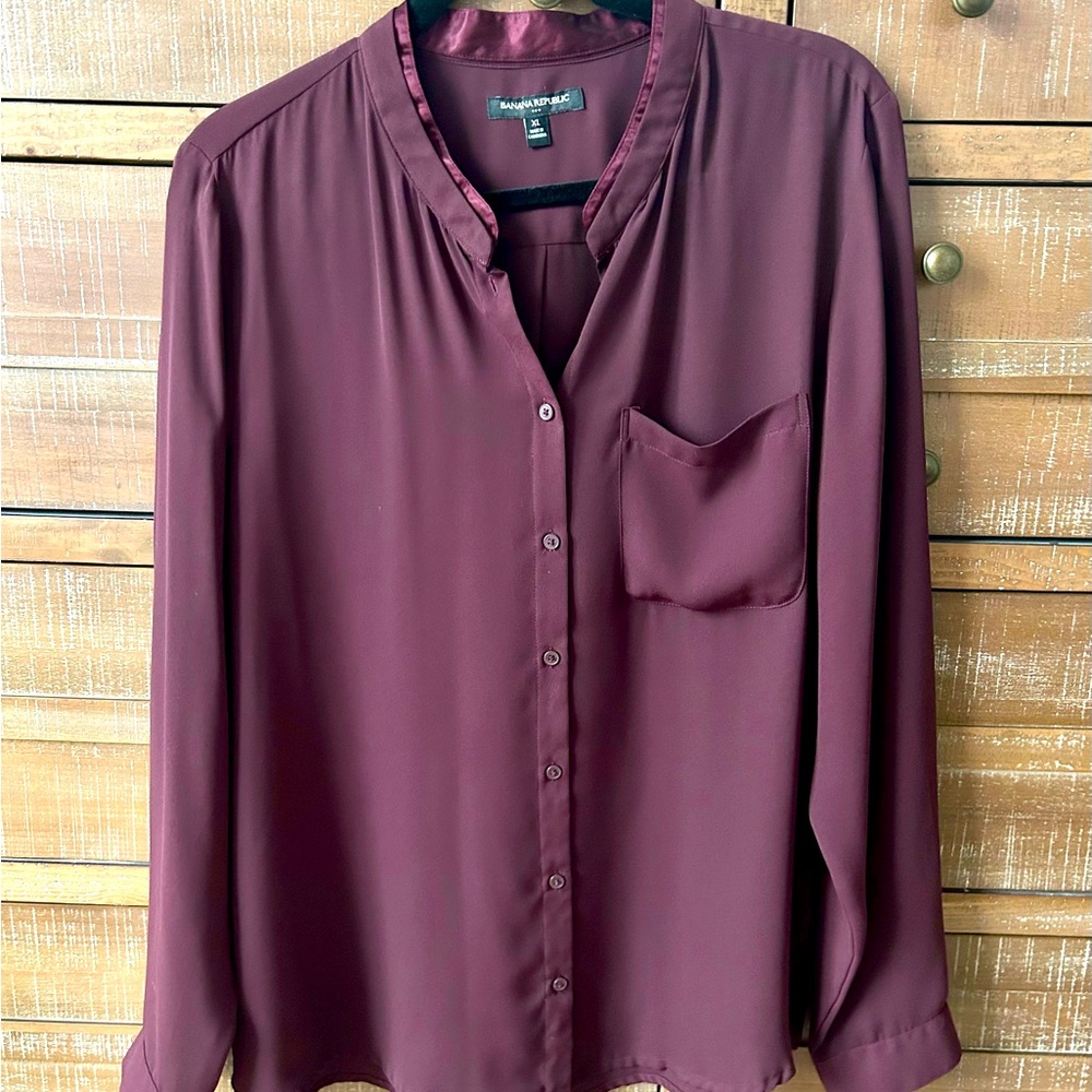 Banana Republic silk blouse. Button up- Burgundy XL